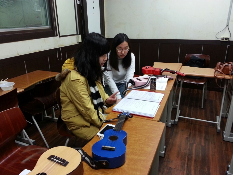 3695294320_bkvKpXTJ_8f4a2ef42c2bbe675cb45d85d3d01b5b2869d7af.jpg 이미지크게보기