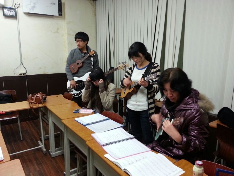 3695294320_ouacsH1v_6e7c5b5f501a147e8d1fecb28f7164a1dad64278.jpg 이미지크게보기