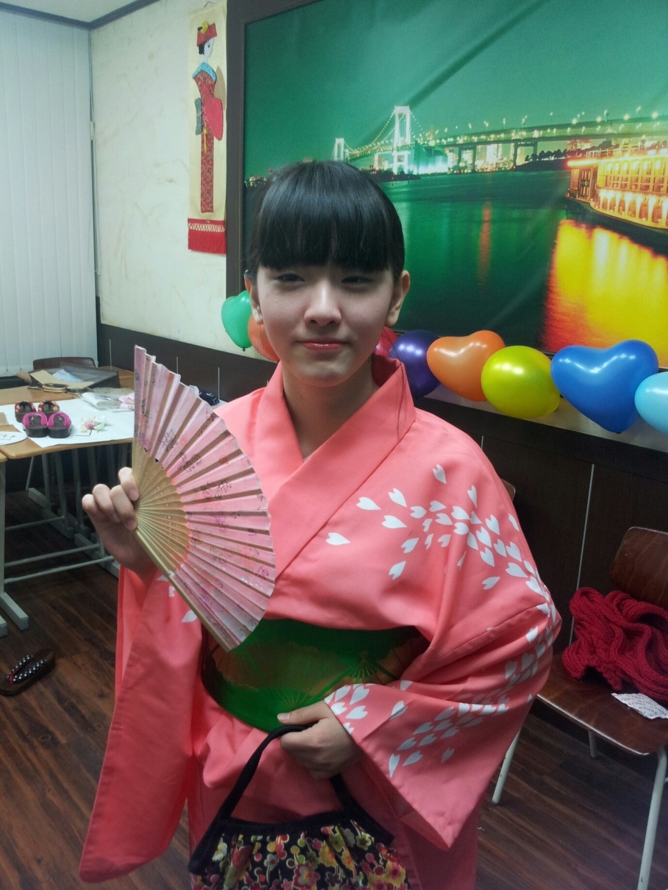 833513927_fvDzu9Od_95eb5906cab9b1770950f596b94b66f1207c3a24.jpg 이미지크게보기
